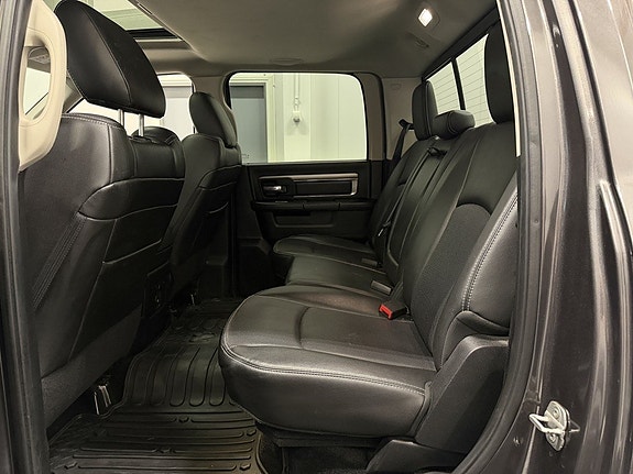 Dodge RAM 1500 20 of 30