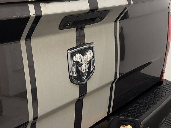 Dodge RAM 1500 10 of 30