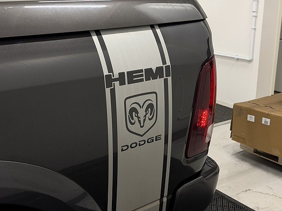 Dodge RAM 1500 9 of 30