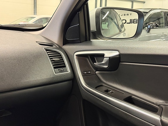 Volvo XC60 16 of 18