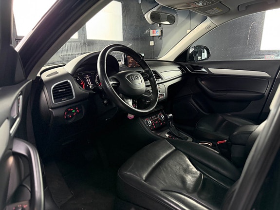 Audi Q3 5 of 12