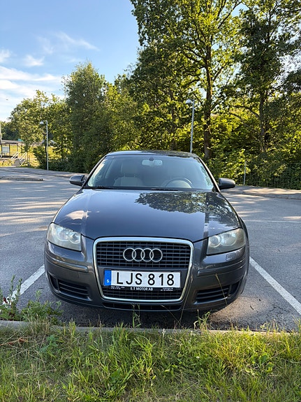 Audi A3 3 of 19