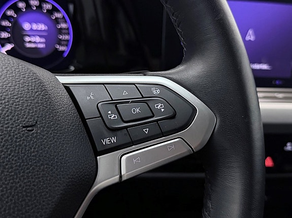 Volkswagen Golf VIII 20 of 30