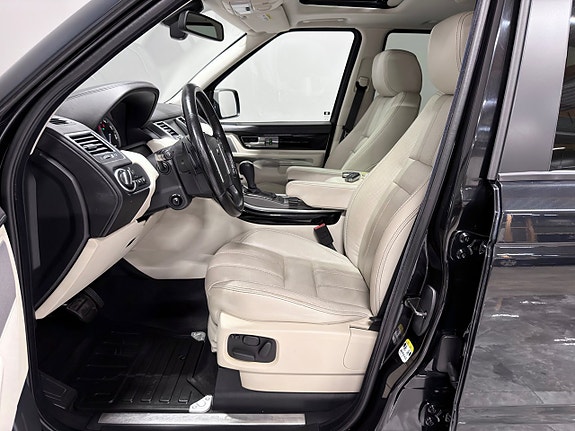 Land Rover Range Rover Sport 15 of 30