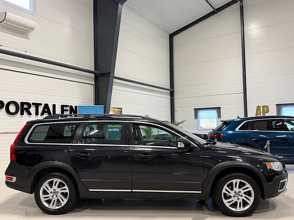 Volvo XC70 8 of 20