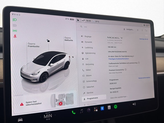 Tesla Model Y 23 of 30