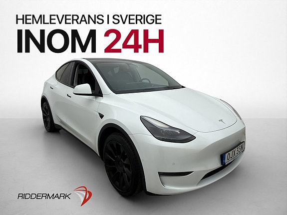 Tesla Model Y 4 of 30