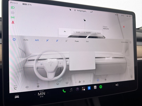 Tesla Model Y 21 of 30