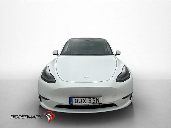 Tesla Model Y 3 of 30