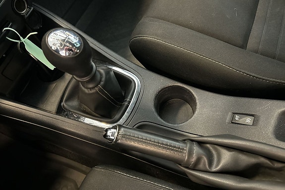 Renault Megane 21 of 29