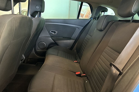 Renault Megane 13 of 29