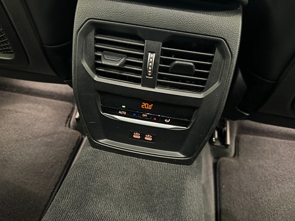 BMW 320d 20 of 22