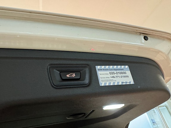 BMW 320d 19 of 22
