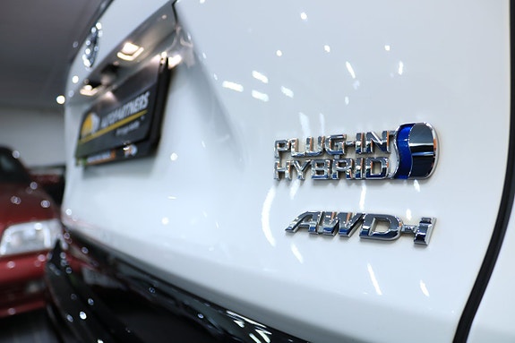 Toyota RAV4 20 of 30