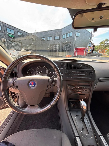 Saab 9-3 5 of 5