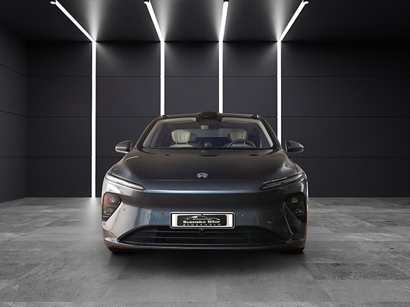 NIO ET7 3 of 16