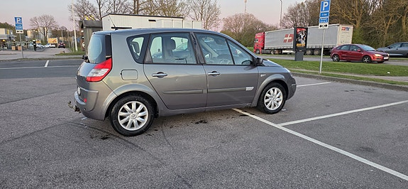 Renault Scenic II 4 of 6
