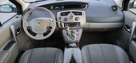 Renault Scenic II 5 of 6