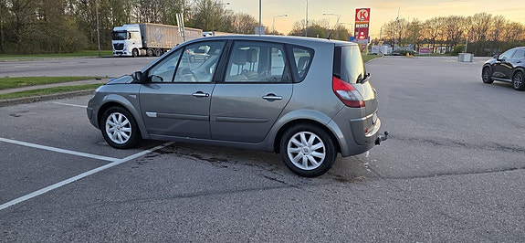 Renault Scenic II 2 of 6