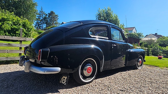 Volvo PV 3 of 5