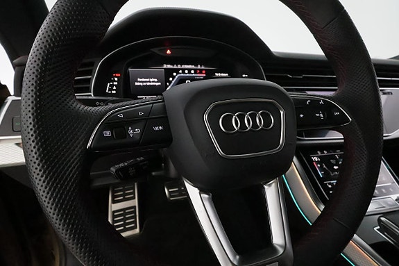 Audi SQ8 17 of 30