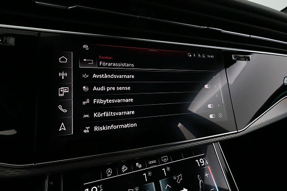 Audi SQ8 29 of 30
