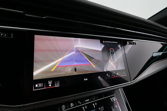 Audi SQ8 25 of 30