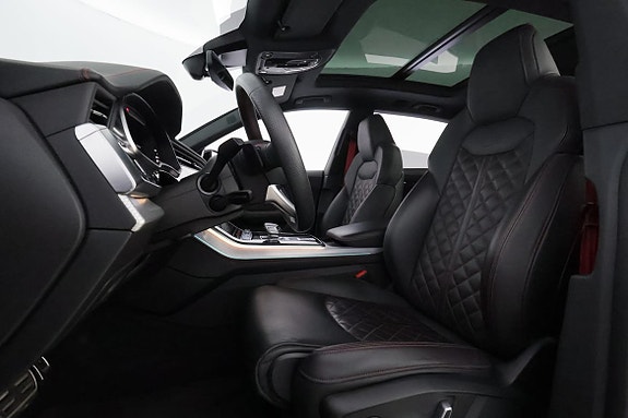 Audi SQ8 12 of 30