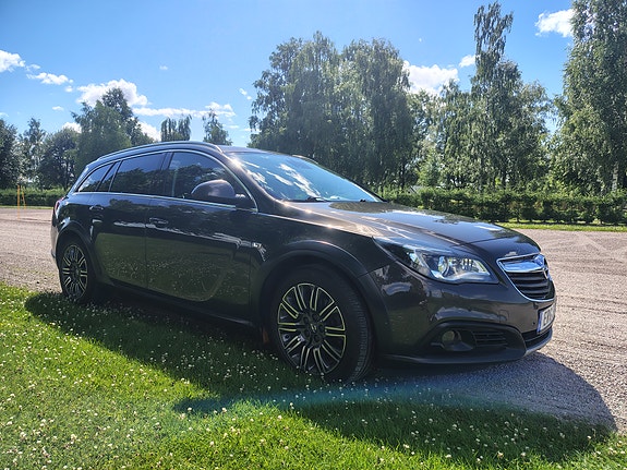 Opel Insignia Country Tourer 5 of 5
