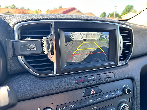 Kia Sportage 11 of 11