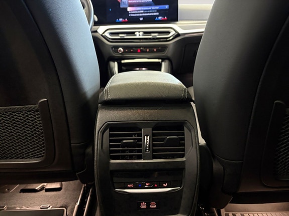 BMW 320 19 of 21