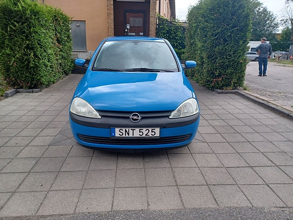 Opel Corsa 12 of 22