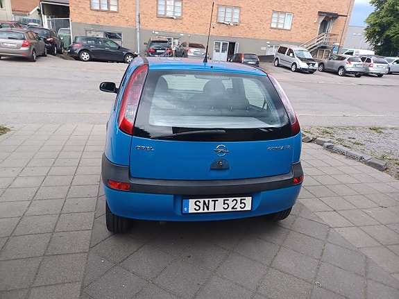 Opel Corsa 11 of 22
