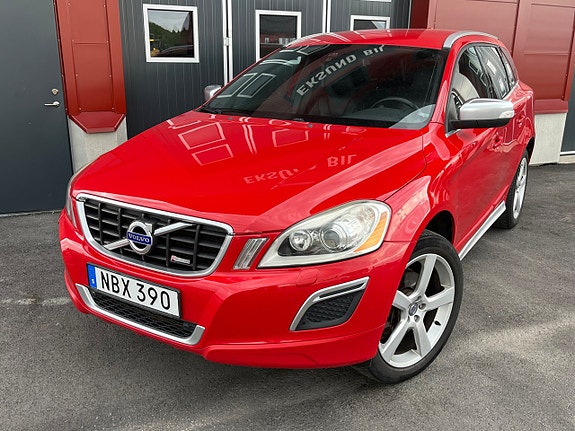 Volvo XC60 2 of 20