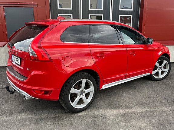 Volvo XC60 7 of 20