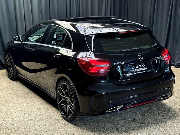 Mercedes-Benz A250 9 of 30