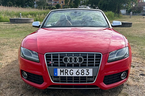 Audi Cabriolet 4 of 5