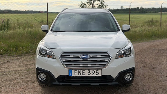 Subaru Outback 8 of 30