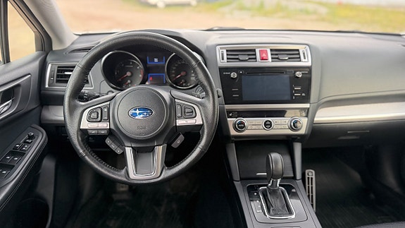 Subaru Outback 17 of 30
