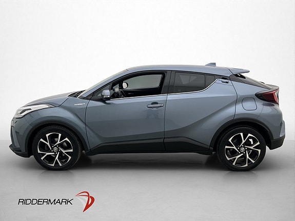 Toyota C-HR 4 of 5