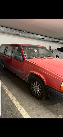 Volvo 940 3 of 5