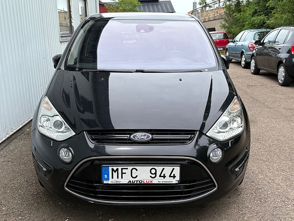 Ford S-MAX 3 of 5
