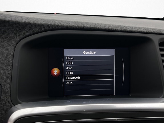 Volvo V60 Cross Country 21 of 29