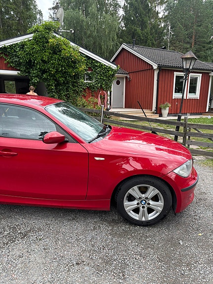 BMW 118d 7 of 8