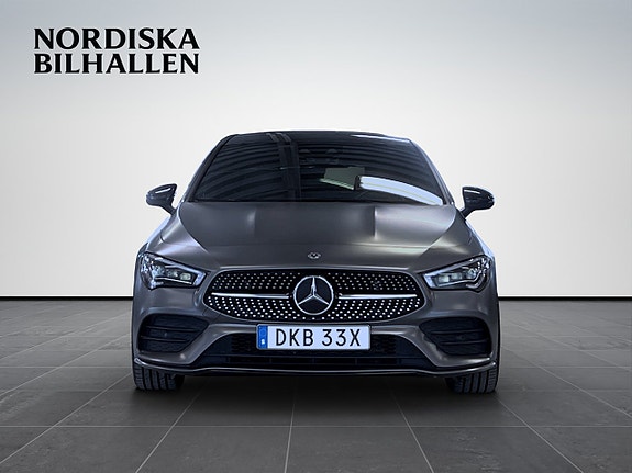 Mercedes-Benz CLA250 2 of 5