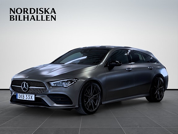 Mercedes-Benz CLA250 3 of 5