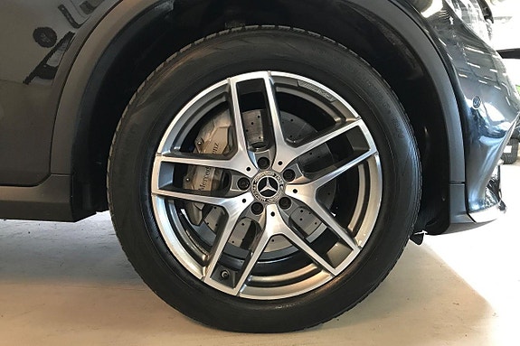 Mercedes-Benz GLC220 d 11 of 30
