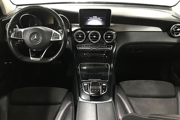 Mercedes-Benz GLC220 d 12 of 30