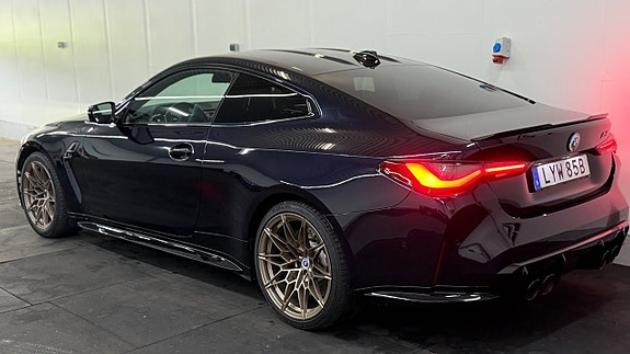BMW M4 12 of 30