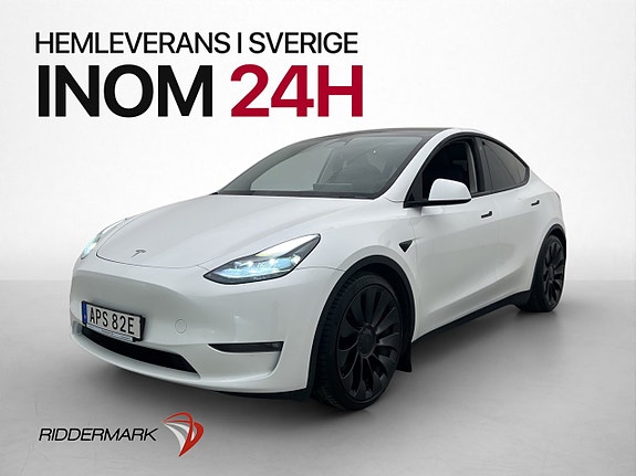 Tesla Model Y 4 of 5